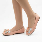 Amora Pumps