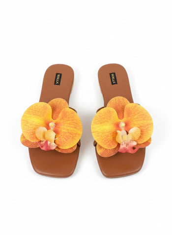 Zara Flat