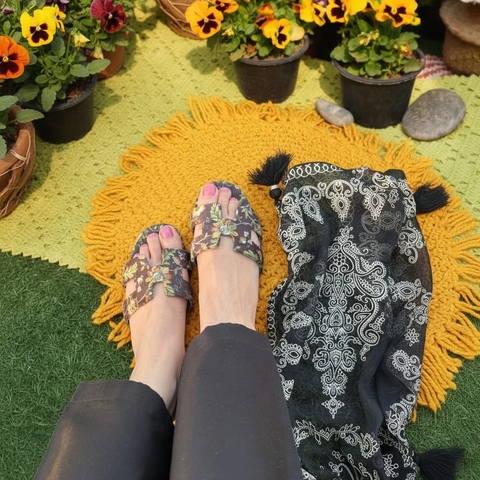 H Style Printed Black