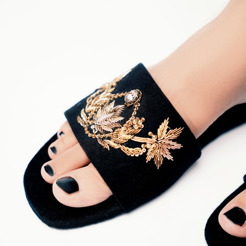 Luxury Flats Black